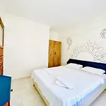 شقة فندقية Lena Boutique فتحية