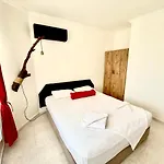 شقة فندقية Lena Boutique