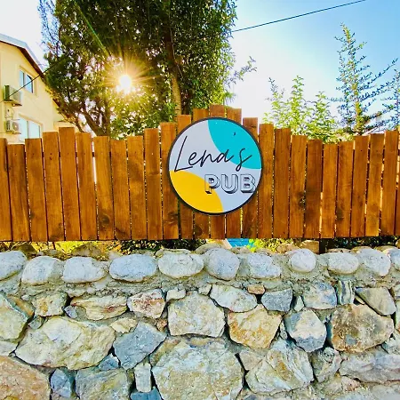 Lena Boutique *