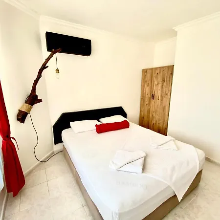 Aparthotel Lena Boutique