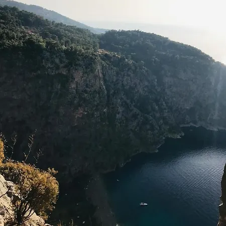 Lena Boutique Aparthotel